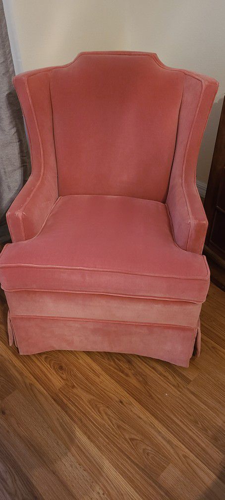 Wingback Velvet Chair 