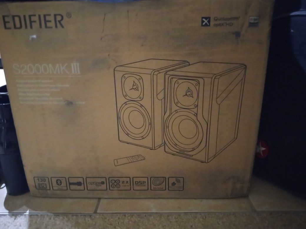 Edifier S2000MK III Bluetooth Studio Monitors