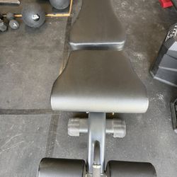 Weight Bench Adjustable Brand New 