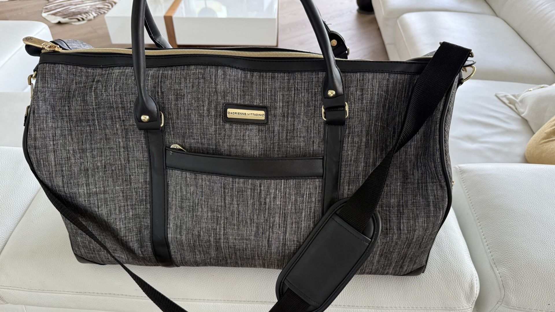 Adrienne Vittadini travel duffle bag