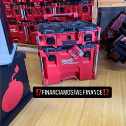 Milwaukee PACKOUT 22 in. Rolling Tool Box and 22 in. Medium Tool Box ProSystem Low Profile Handle**(FINANCIAMOS/WE FINANCE)**