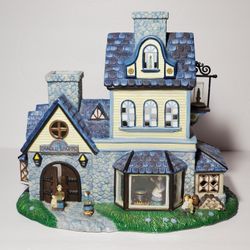 Olde World Village The Candle Shoppe Tealight House