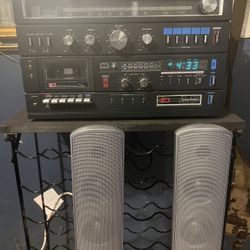 SOUNDESIGN BOX STEREO W SPEAKERS 8 Track Cassette