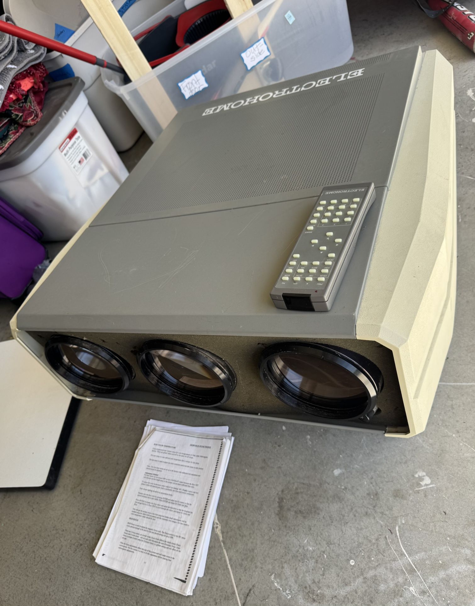 Home Theater Projector Movie Projector - Electrohome Electronics Marquee 9500LC Projector