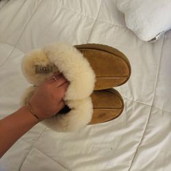 Ugg Slippers 
