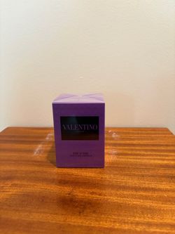 Valentino perfume