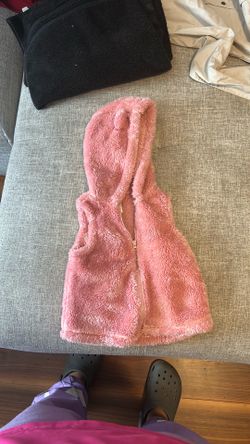 Toddler Fuzzy Vest 24mo