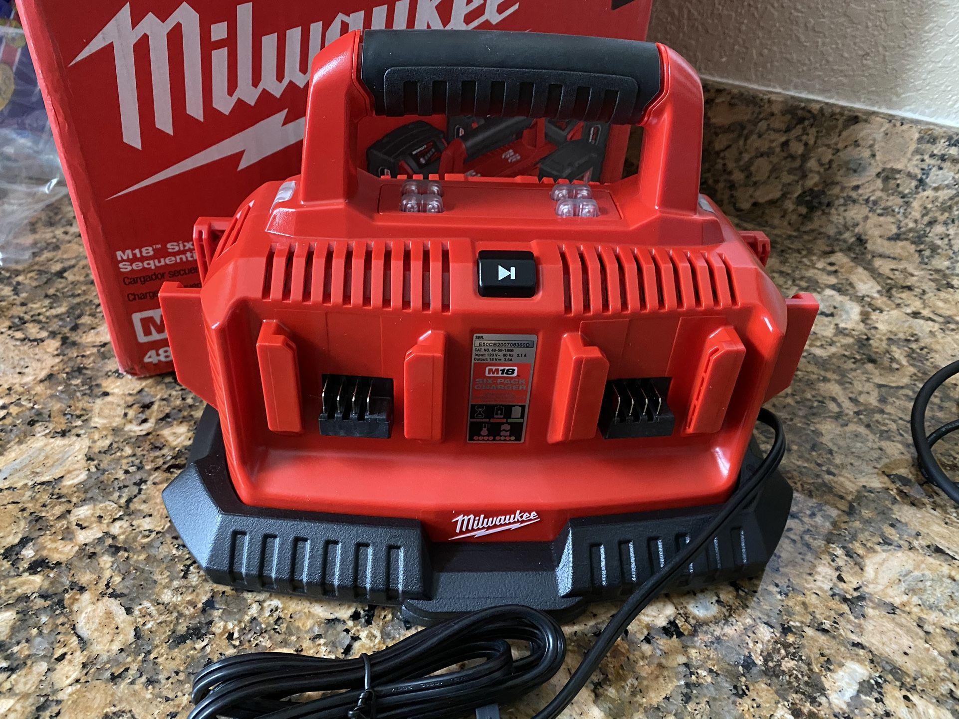 Milwaukee 48-59-1806 M18 18V 6 bank Sequential Charger