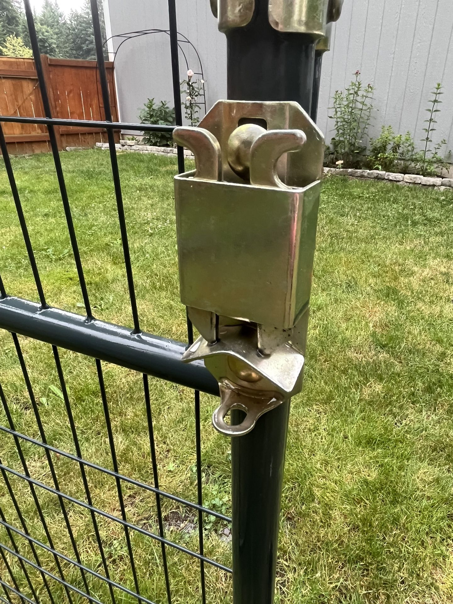 Retriever Kennel 10x10 for Sale in Sumner, WA OfferUp