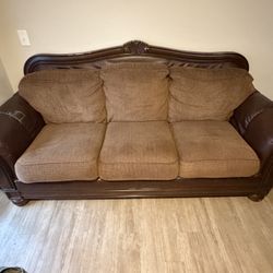 Brown leather couch, has a couple scratches in good shape 