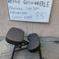 Ergonomic Kneeling Chair