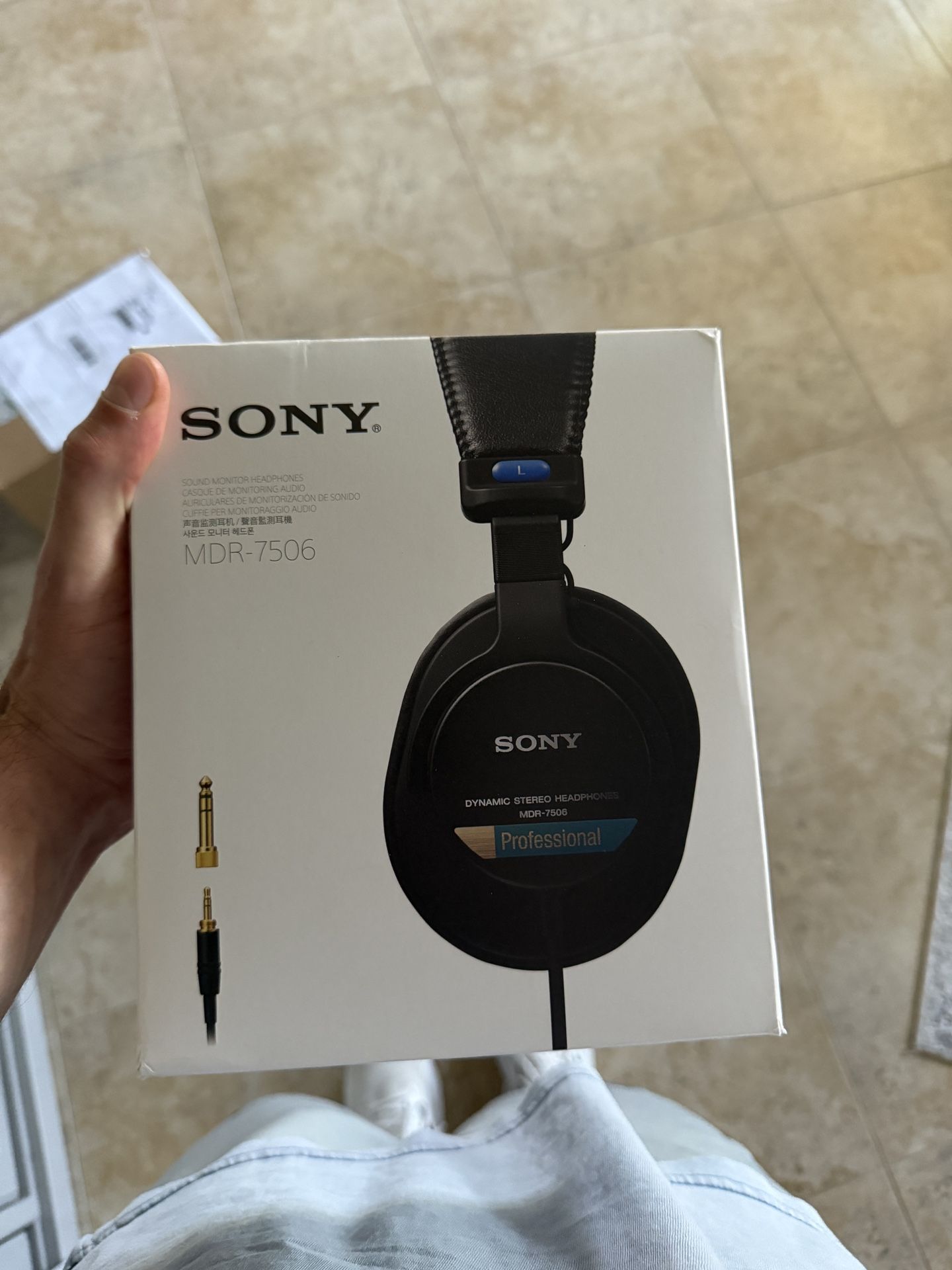 Sony MDR 7506 Professional Headphones