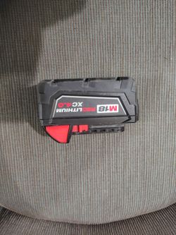 Milwaukee battery M18 xc4.0