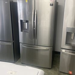 Samsung French Door Refrigerator MZ
