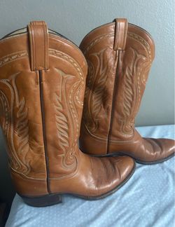 Boots womans 10