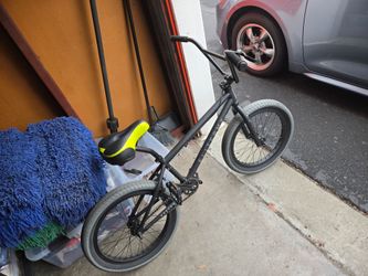 Elite BMX