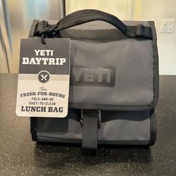 New YETI Daytrip Lunch Bag Charcoal Model YETIDAYTRIP