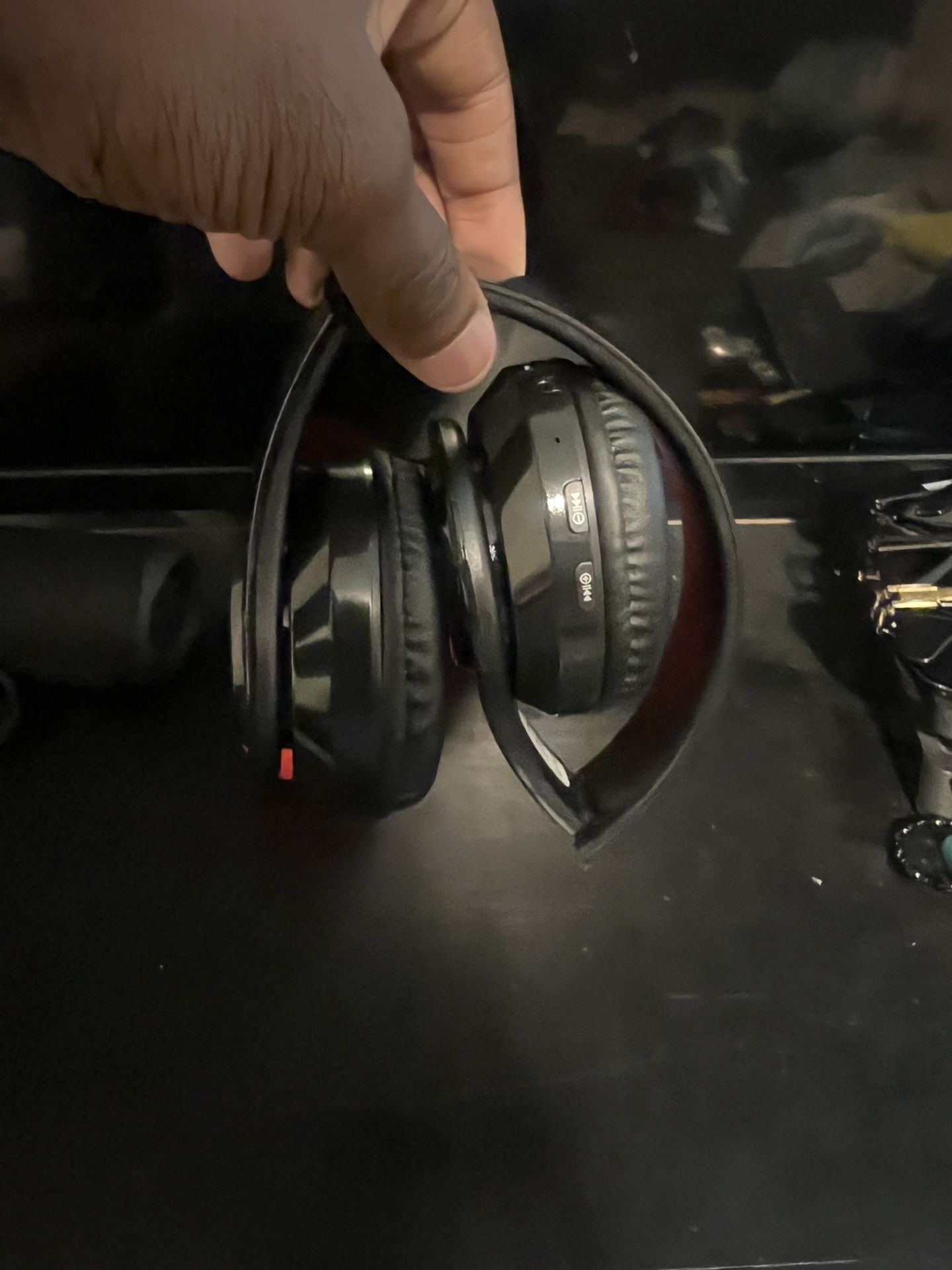 bluetooth headphones 