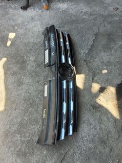 2017/2018/2019/2020 Volkswagen Tiguan Grill