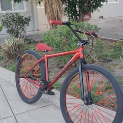 Throne The Goon Red Earl