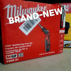 Milwaukee
M12 12-Volt Lithium-Ion Cordless Soldering Iron Kit with (1) 1.5Ah Batteries, Charger & Hard Case