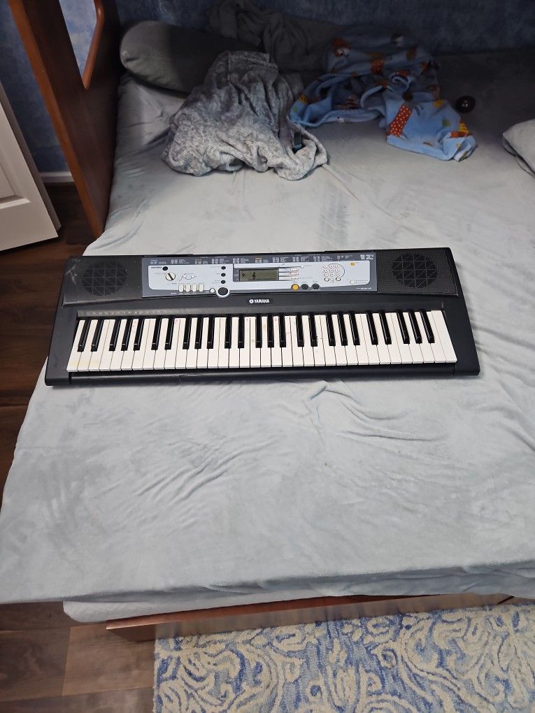 Yamaha Piano For sale