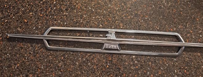 1966 Thunderbird Emblem 