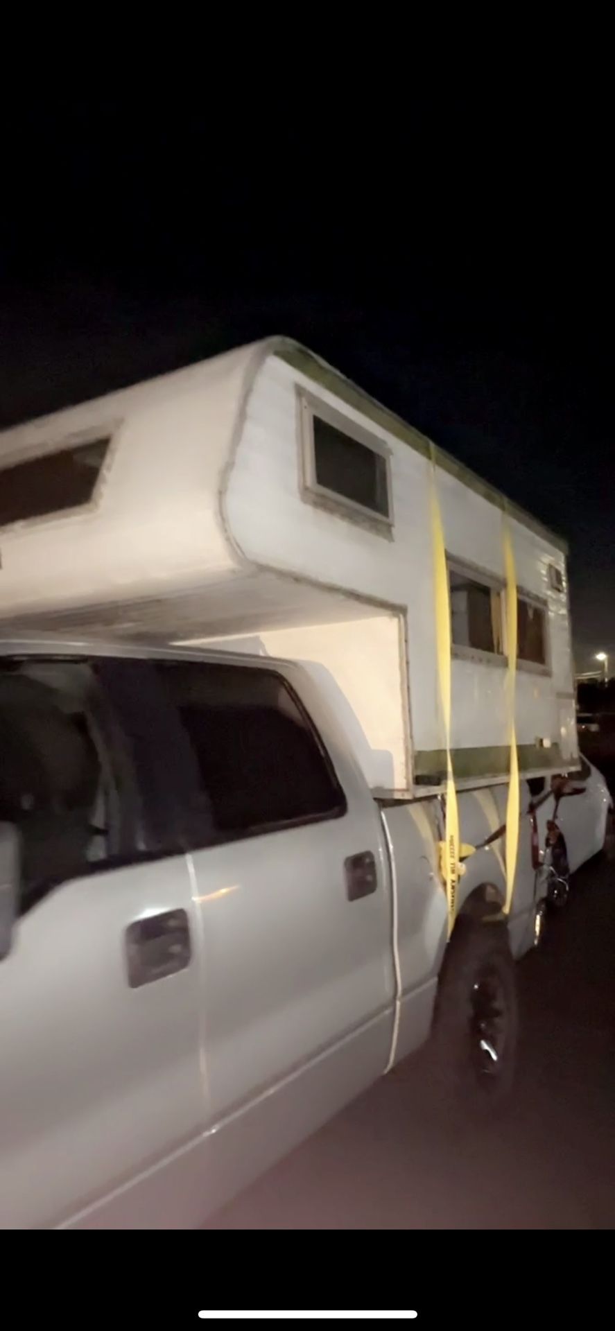TRUCK BED CAMPER
