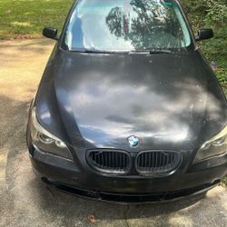 07 BMW 530i