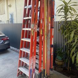 Excellent Condition Fiverglas A frame ladders