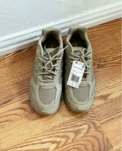 Men's Adidas Lace Up Sneakers Size 10