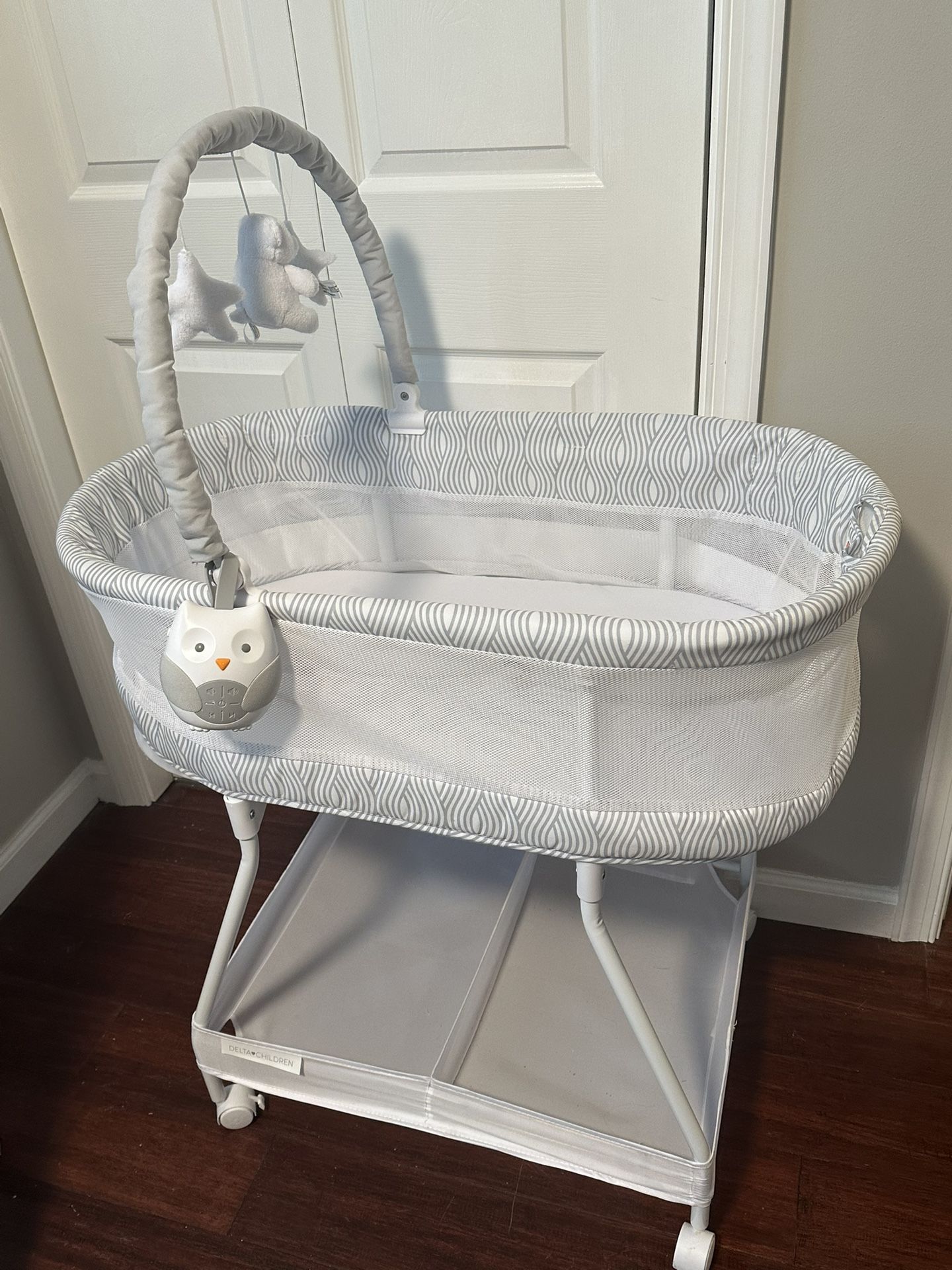 Bassinet With Music Box.