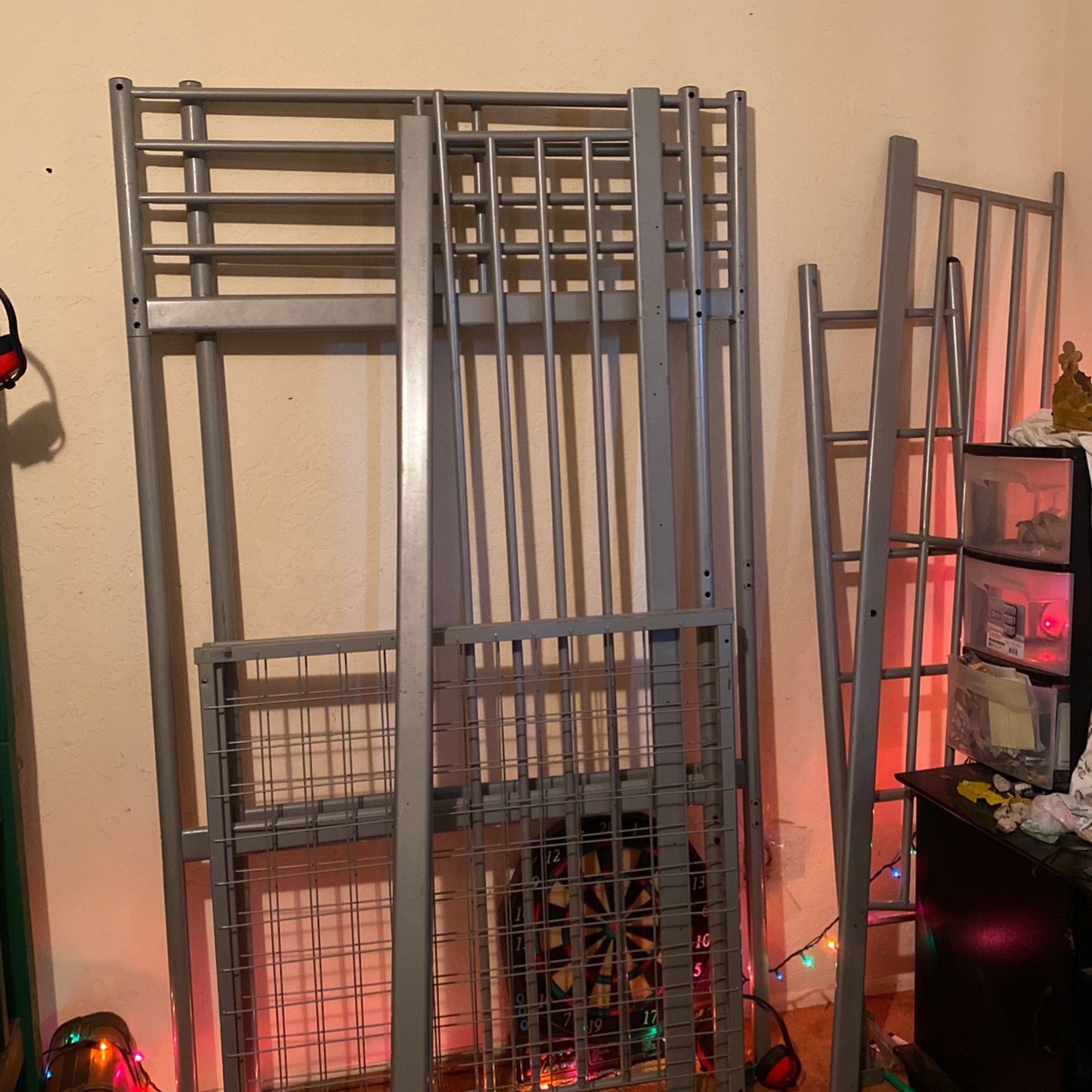 Bunk bed