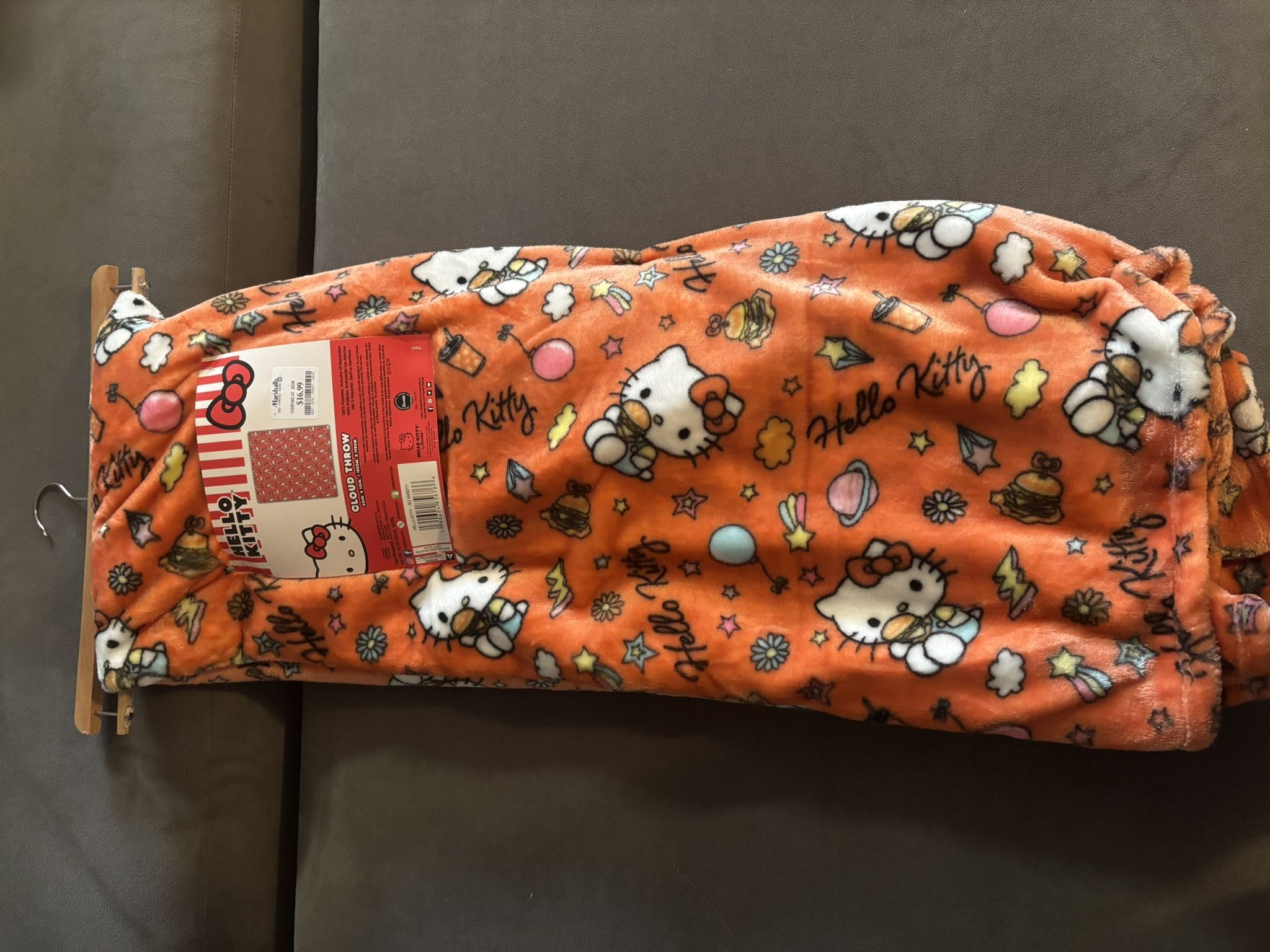 Hello Kitty Blanket