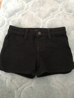 Girls stretch like black jean shorts size 4/5 super cute cat & jack