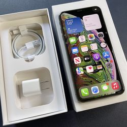 Unlocked Apple iPhone Xs MAX 64GB Black AT&T T-Mobile Metro PCs Cricket Verizon Cell Phone Xs Plus