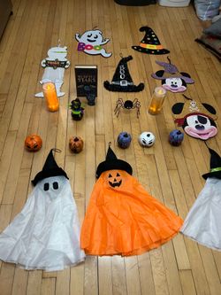 Home tons Halloween decorations bundle