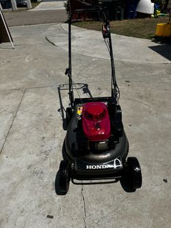 HRC216 honda lawn mower