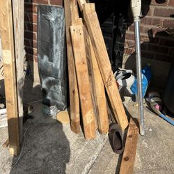 FREE F R E E- A BUNCH OF WOOD- NEED TO BE GIVEN 