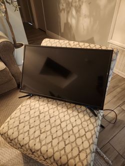 32 inch Smart TV. Great for a starter TV
