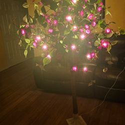 Decorative Artificial tree (illuminated)