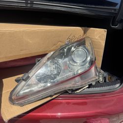 Lexus IS250 / IS350 headlight