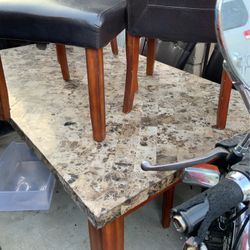 Dining room Table And 6 Chairs