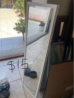 Excellent condition different sizes mirrors