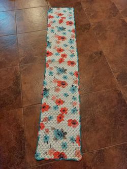 Pioneer Woman Table Runner Vintage Floral Collection 