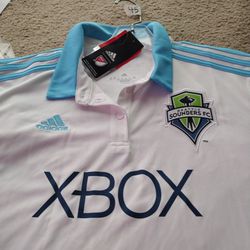 Women's Xbox Seattle Sounders XL Jersey With Tags.... Yes It's Available