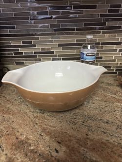 Large Pyrex Bowl 20.00
