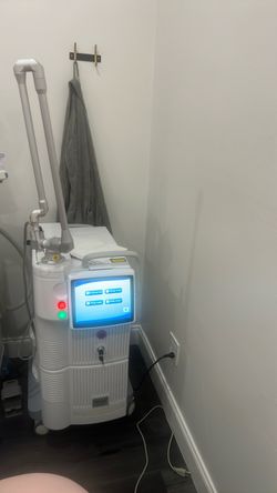 Professional CO₂ Fractional Laser Machine – Fractional, Gynae & Vulva Modes