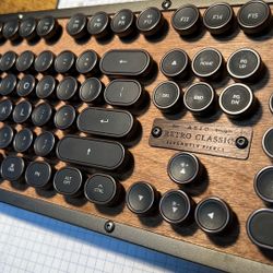 AZIO Retro Classic BT/Wired Mechanical Keyboard
