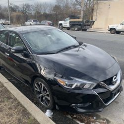 2016  Nissan Maxima Platinum 